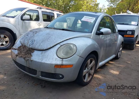 2007 Volkswagen New Beetle 2.5 z USA, uszkodzony, nr VIN 3VWSW31C17M505891